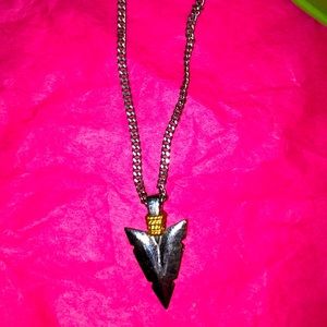 Arrow head necklace